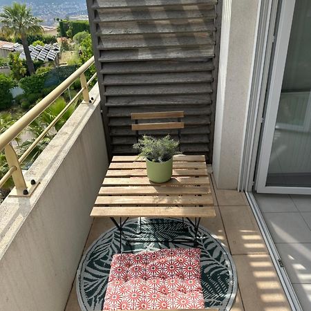 Cosy Studio Avec Parking Et Vue Feerique Ницца Экстерьер фото