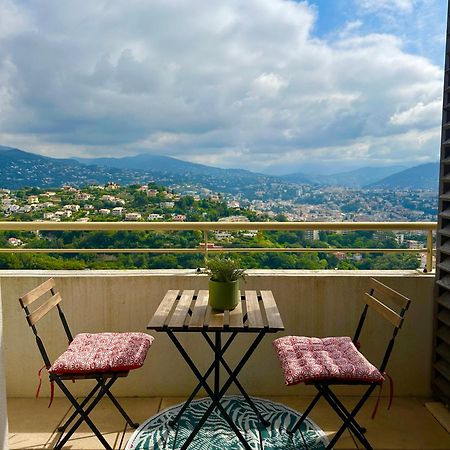 Cosy Studio Avec Parking Et Vue Feerique Ницца Экстерьер фото